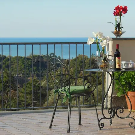 Hotel Al Terra Di Mare 4*