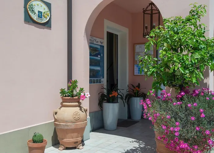 Al Terra Di Mare לבנטו