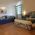 Hotel Al Terra Di Mare 4*