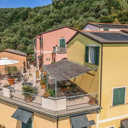 Al Terra Di Mare 4*